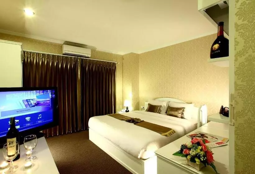 Fotos del hotel Victoria Nimman:  7