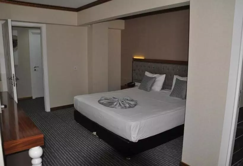 Fotos del hotel Grand Sera:  24