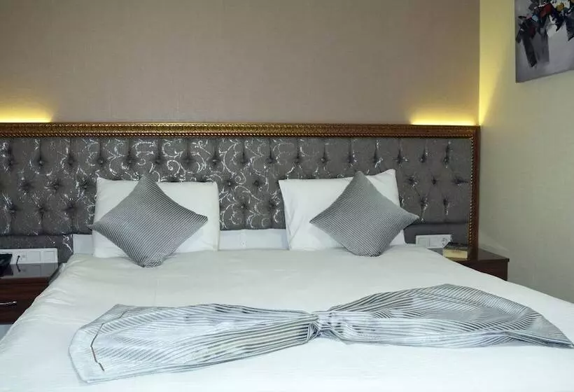 Fotos del hotel Grand Sera:  25