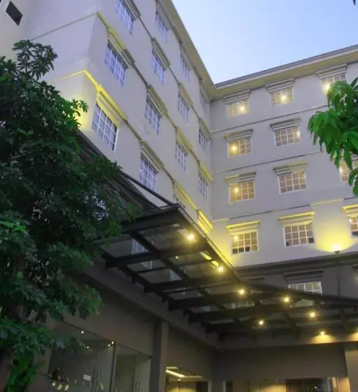 Fotos del hotel Noormans  Semarang:  18