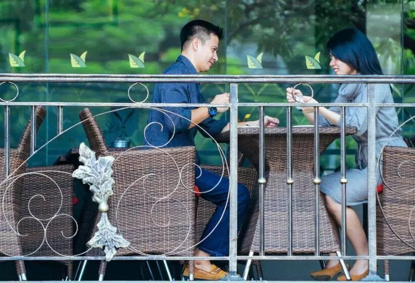 Fotos del hotel Noormans  Semarang:  12