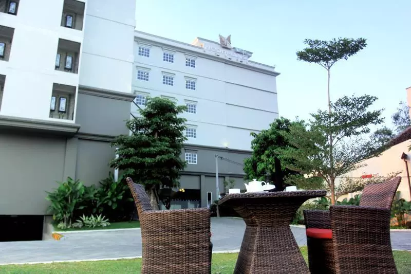 Fotos del hotel Noormans  Semarang:  13