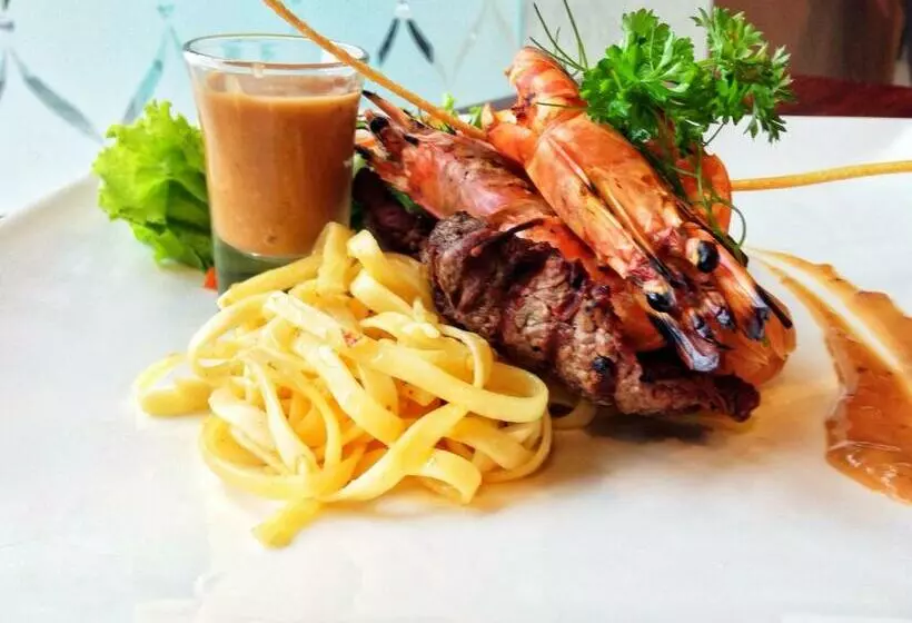 Fotos del hotel Noormans  Semarang:  11