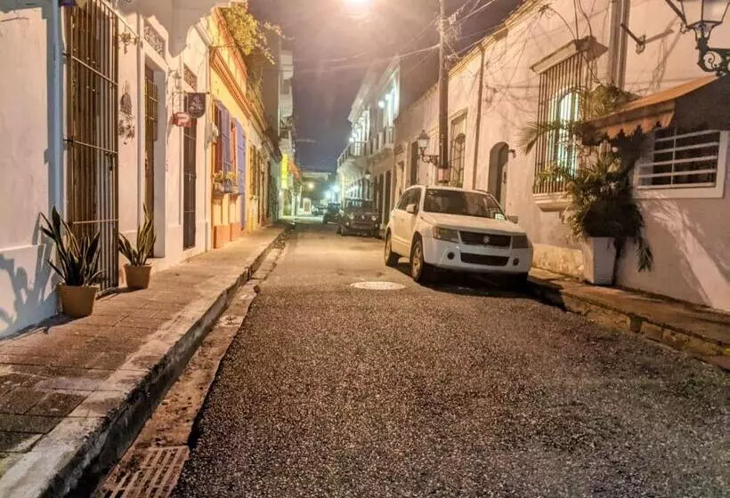 Fotos del hotel Aluge:  16