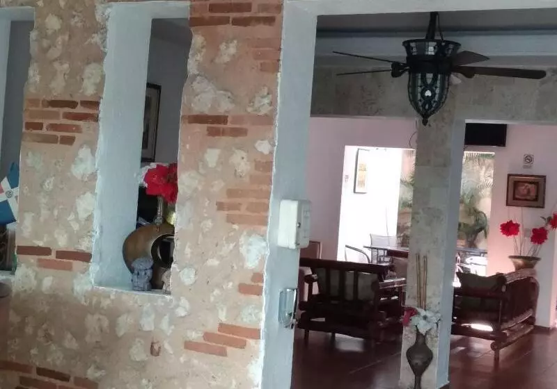 Fotos del hotel Aluge:  14