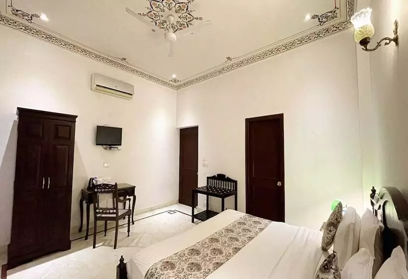 Fotos del hotel Boheda Palace:  12