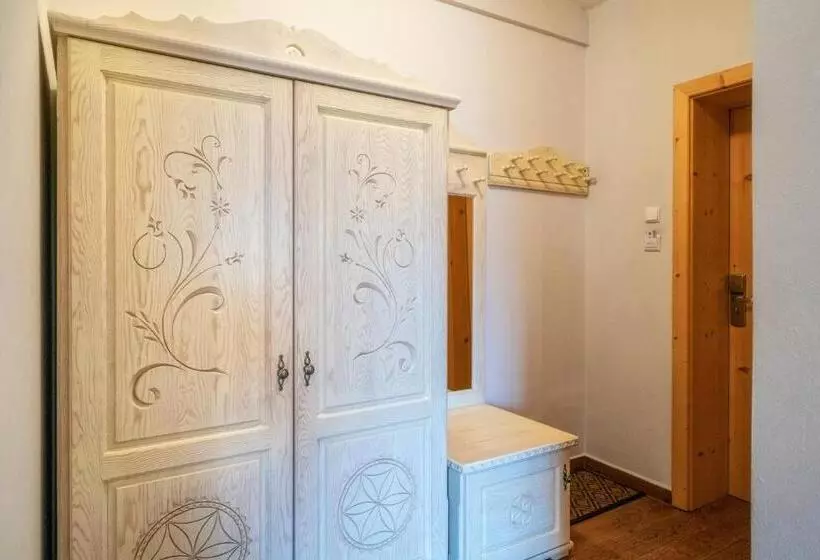 Fotos del hotel Butorowy Dwór:  2