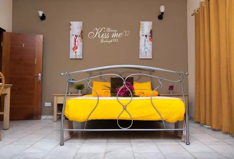 Fotos del hotel Ocean Villa Heights:  17