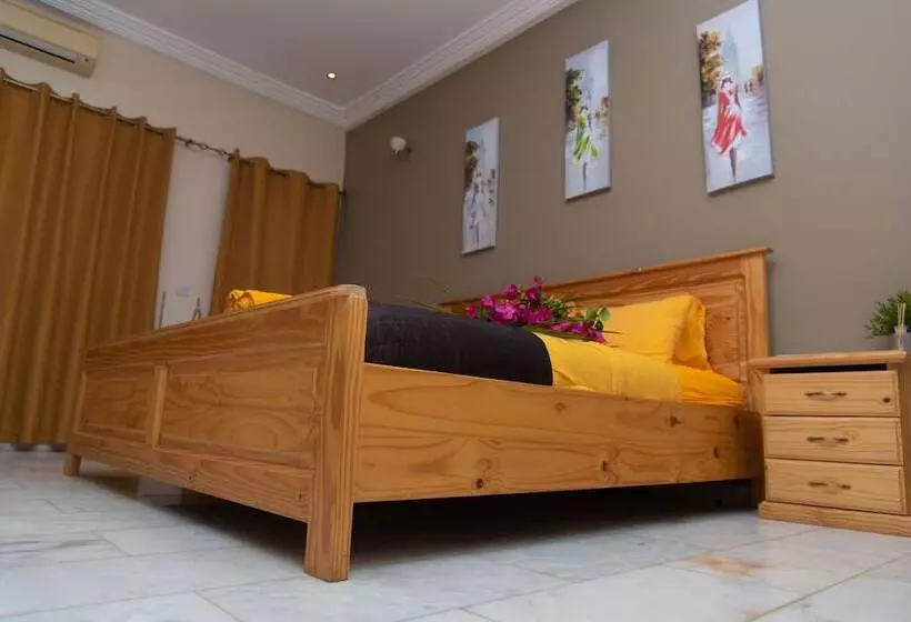 Fotos del hotel Ocean Villa Heights:  24