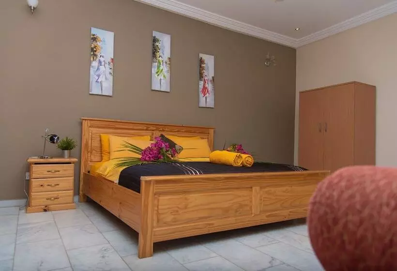 Fotos del hotel Ocean Villa Heights:  20