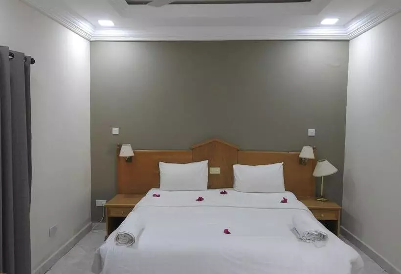 Fotos del hotel Ocean Villa Heights:  11