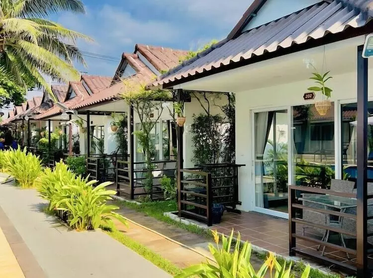 Fotos del hotel Sea Breeze Resort:  22