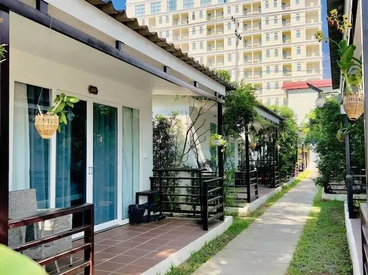 Fotos del hotel Sea Breeze Resort:  19