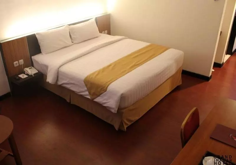 Fotos del hotel Grand Imawan:  2