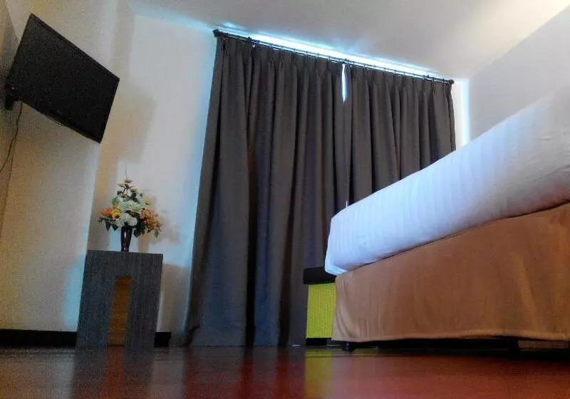 Fotos del hotel Grand Imawan:  6