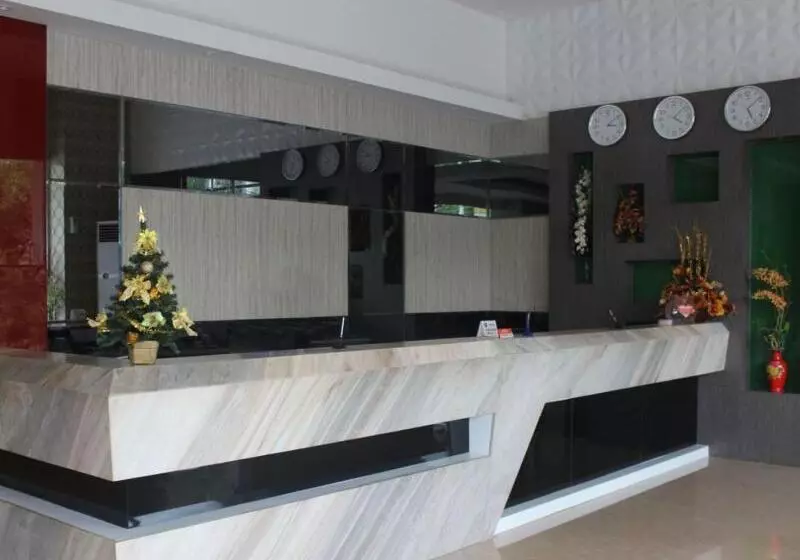 Fotos del hotel Grand Imawan:  5