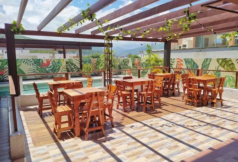 Fotos del hotel Brisas Marinas:  5