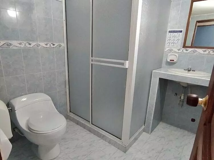 Fotos del hotel Brisas Marinas:  13