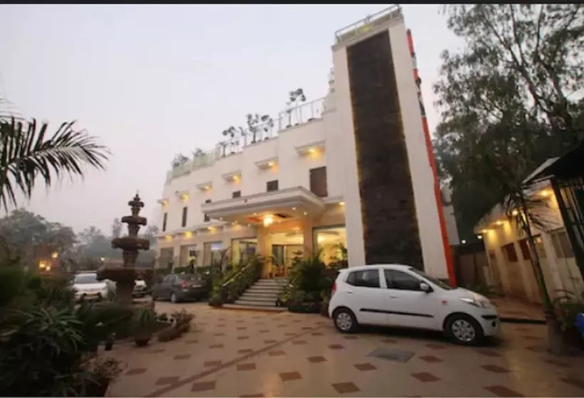 Fotos del hotel Taj Resorts:  1