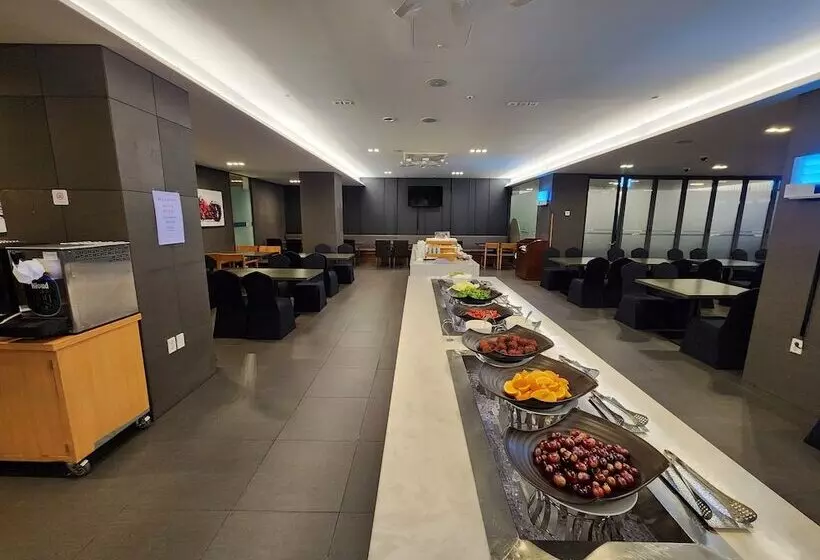 Fotos del hotel Ramada Jeju Hamdeok:  16