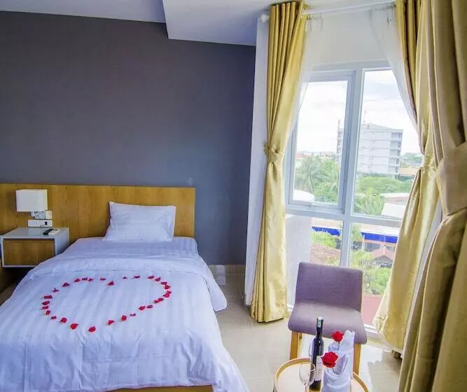 Fotos del hotel The Sailing:  15