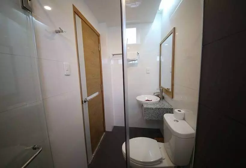 Fotos del hotel The Sailing:  12