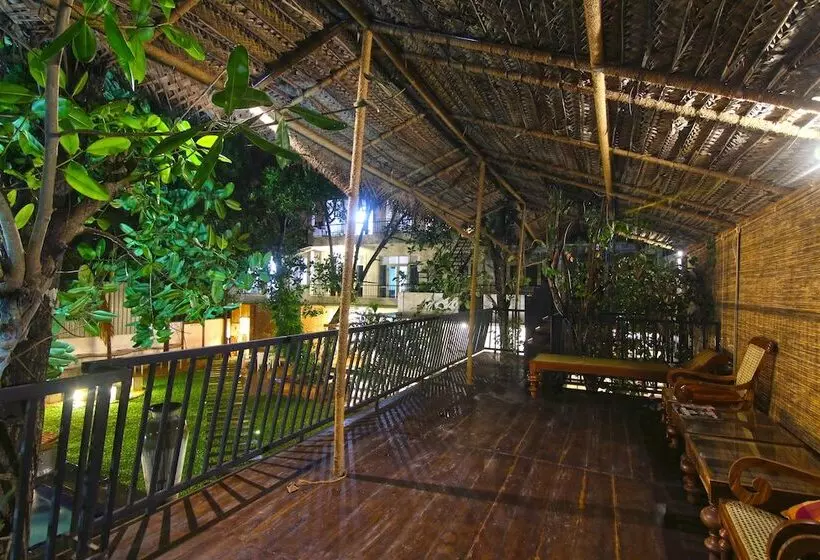 Fotos del hotel Travelers Lodge By City Hub:  7