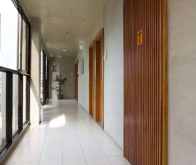 Fotos del hotel Tsai Hotel And Residences:  3