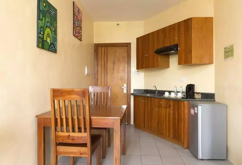 Fotos del hotel Tsai Hotel And Residences:  7