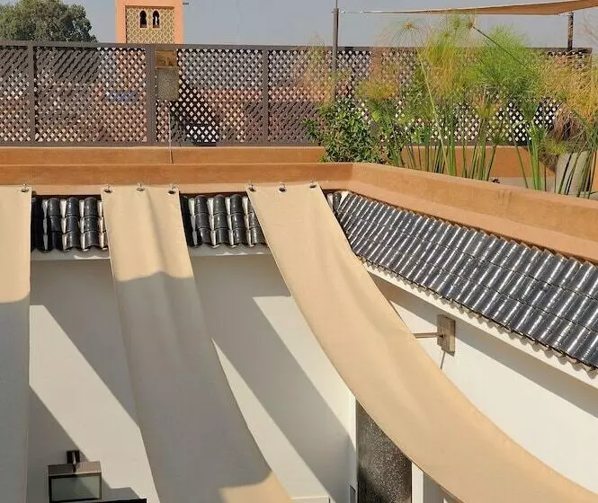 Fotos del hotel Riad Dar 73:  8