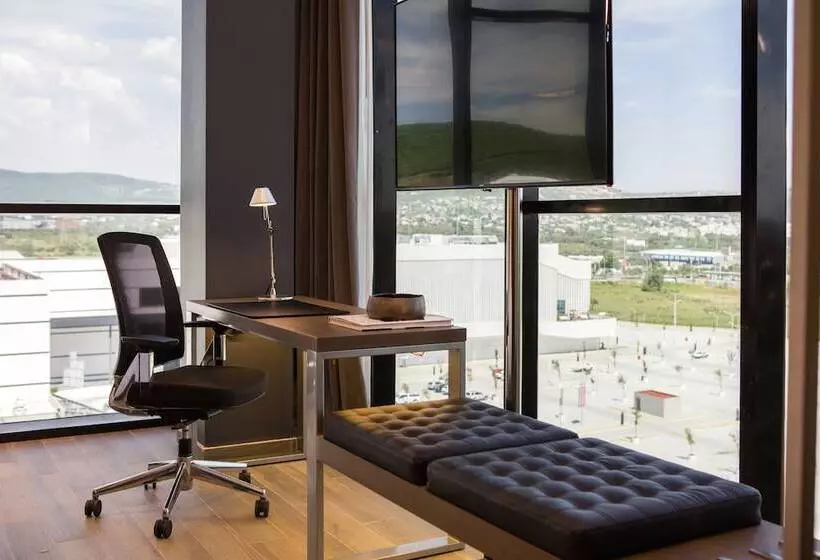 Fotos del hotel Ac  Queretaro Antea:  8