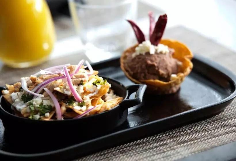 Fotos del hotel Ac  Queretaro Antea:  3