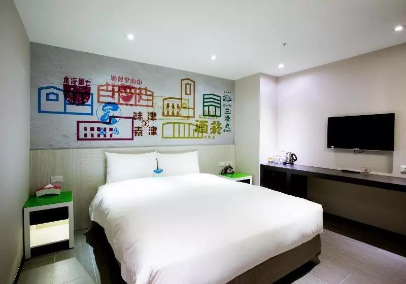 Fotos del hotel Your:  2