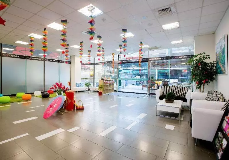 Fotos del hotel Your:  5