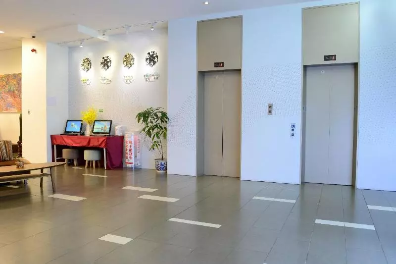 Fotos del hotel Your:  4