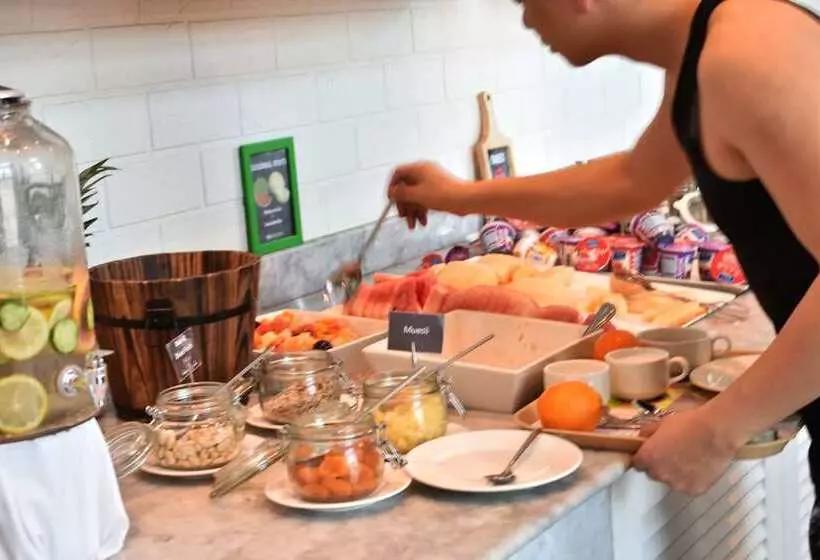 Fotos del hotel Ibis Styles Dragon Mart Dubai:  94