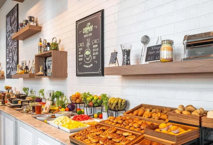 Fotos del hotel Ibis Styles Dragon Mart Dubai:  19