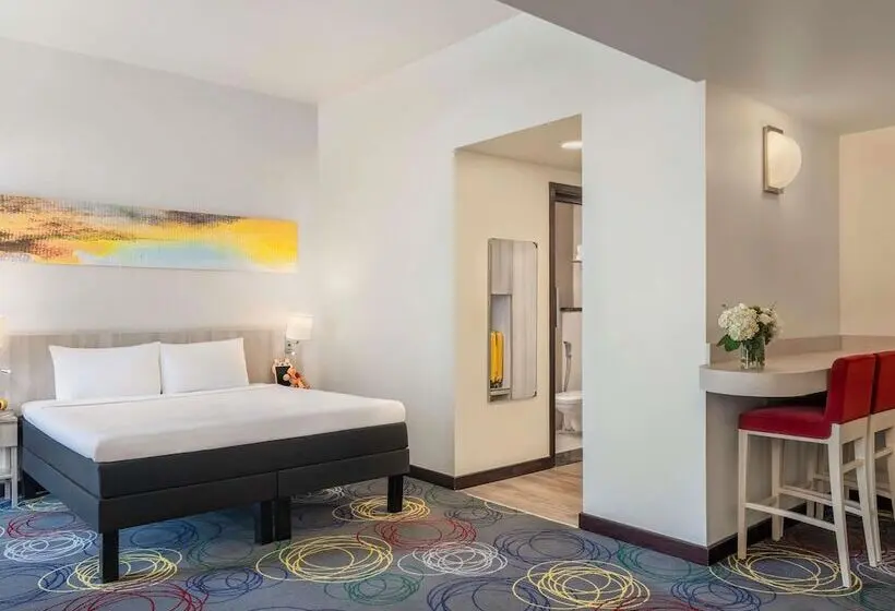 Fotos del hotel Ibis Styles Dragon Mart Dubai:  60