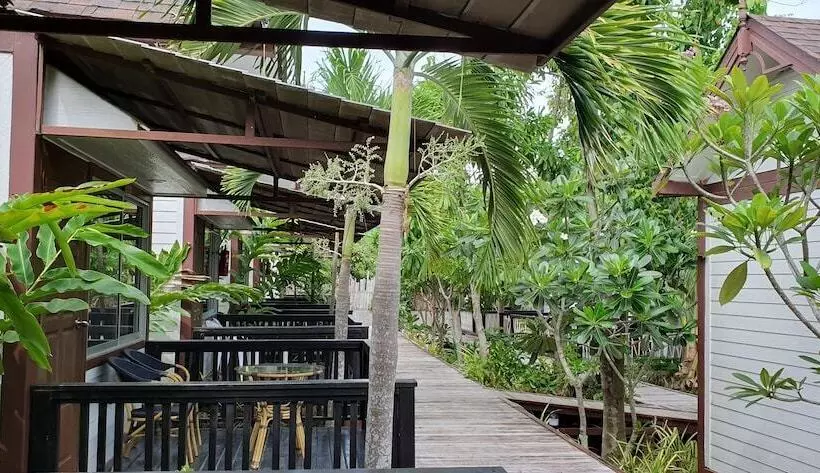 Fotos del hotel Isle Beach Resort:  9