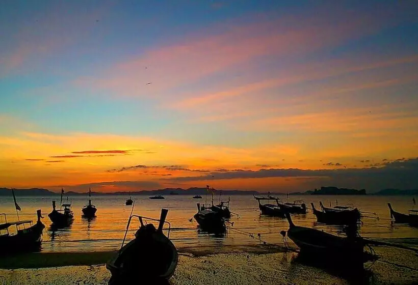 Fotos del hotel Isle Beach Resort:  19