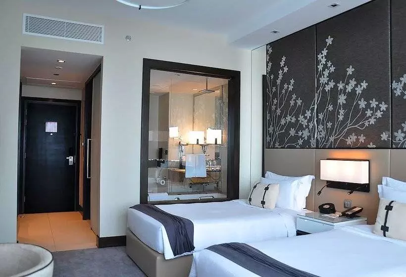 Pullman Dubai Downtown