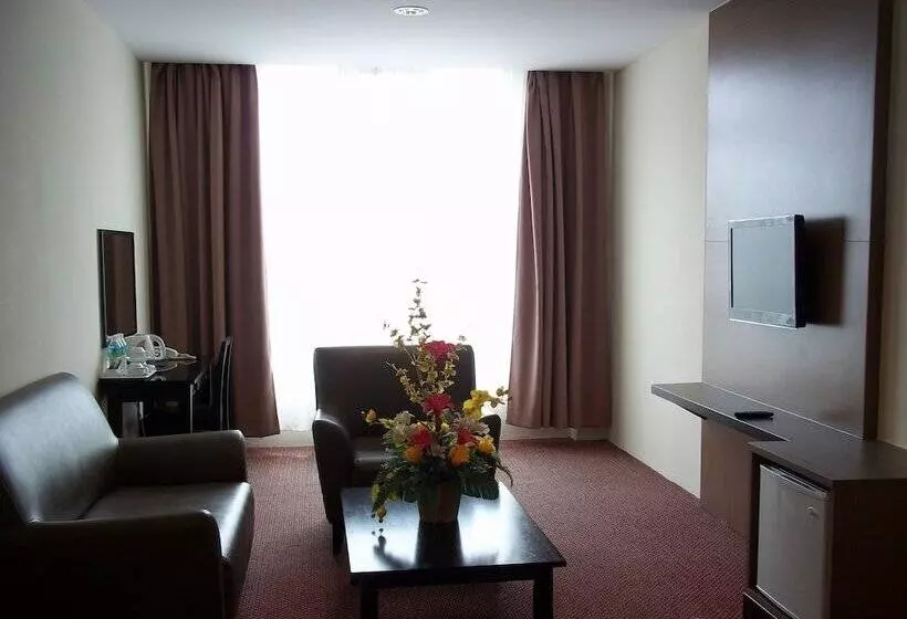 Fotos del hotel World Youth:  25