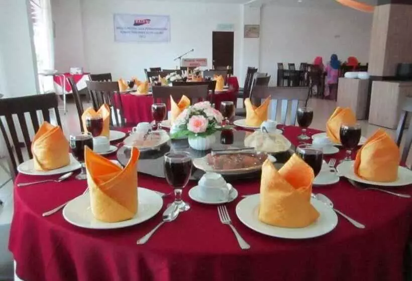 Fotos del hotel World Youth:  13