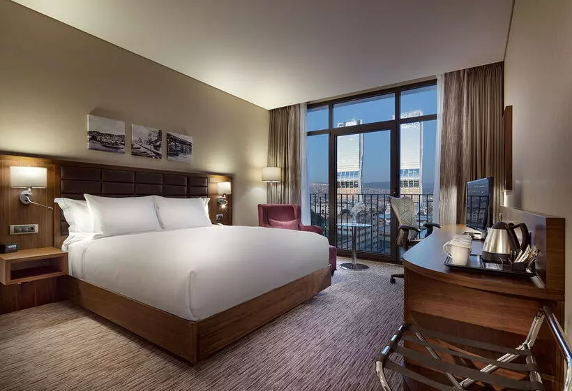 Fotos del hotel Hilton Garden Inn Izmir Bayrakli:  11