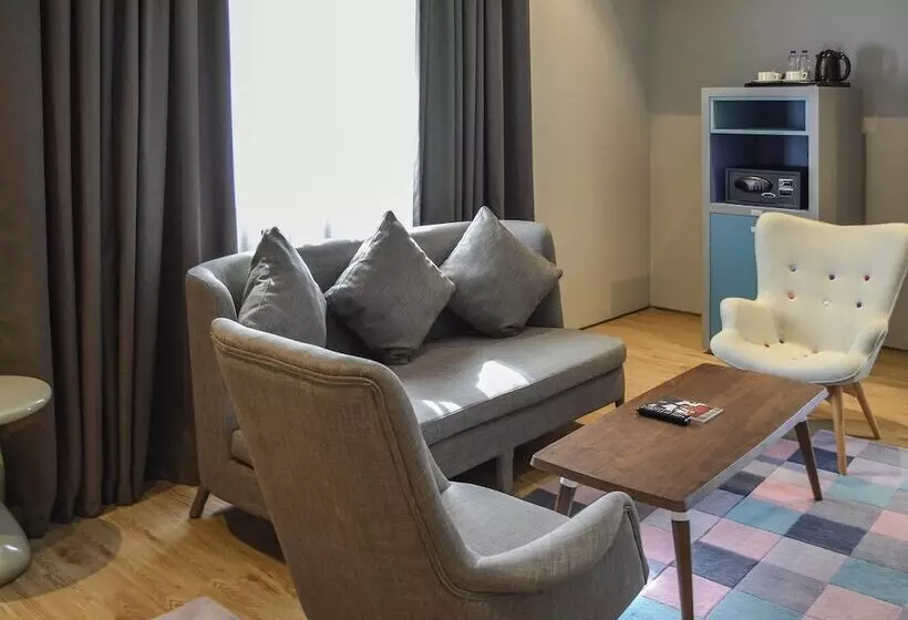 Fotos del hotel Ibis Styles Dubai Jumeira:  59