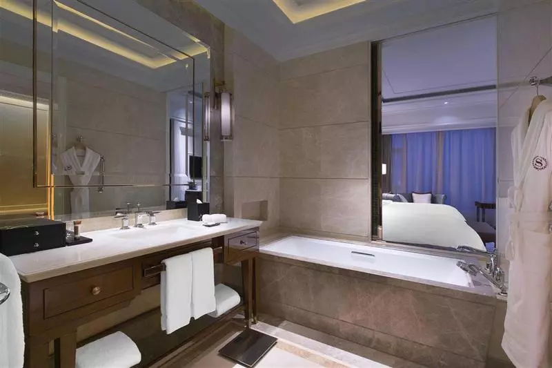 Fotos del hotel Sheraton Grand Wuhan Hankou:  7