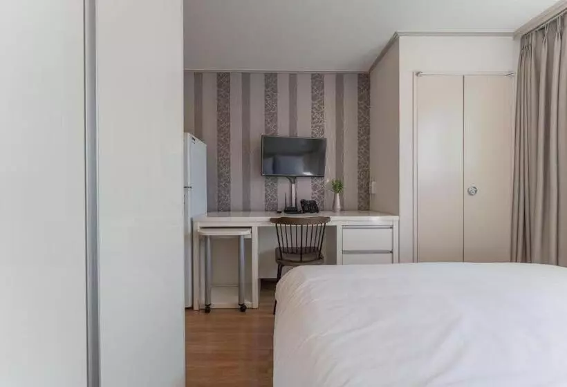 Fotos del hotel Staywell:  10