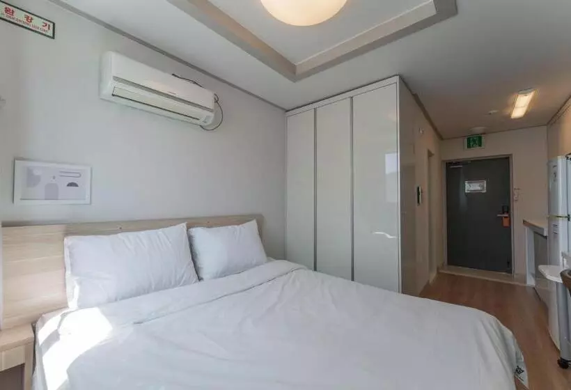 Fotos del hotel Staywell:  12