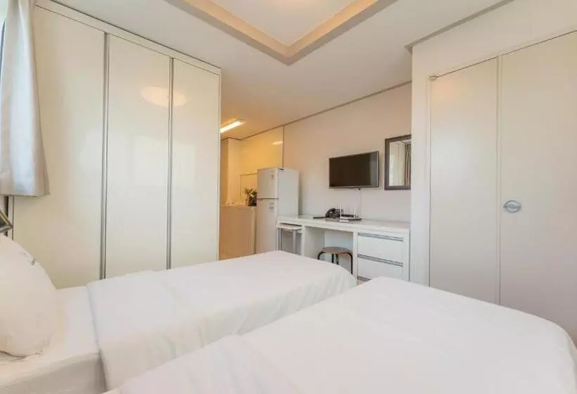 Fotos del hotel Staywell:  6