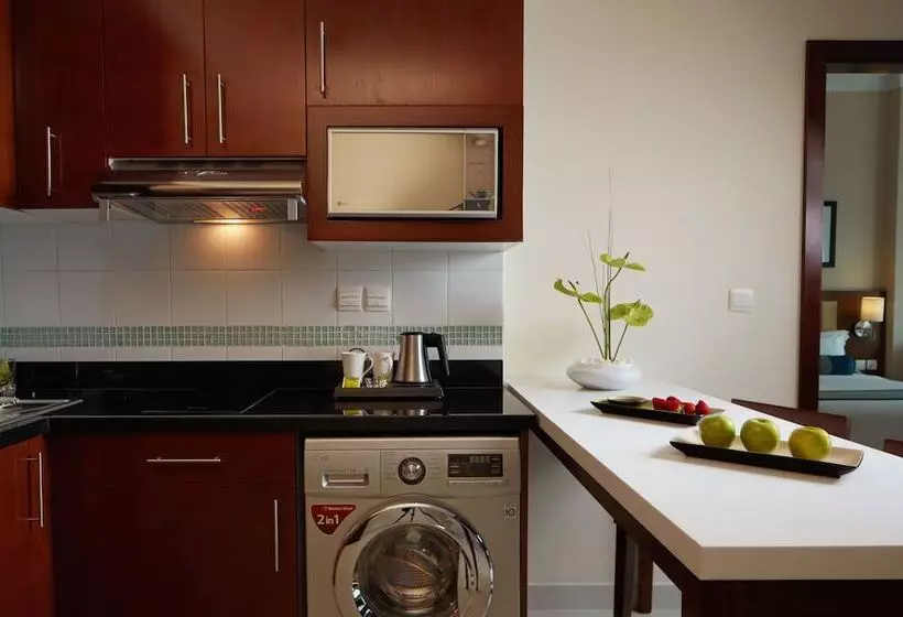 Fotos del hotel Treppan Hotel & Suites By Fakhruddin:  5